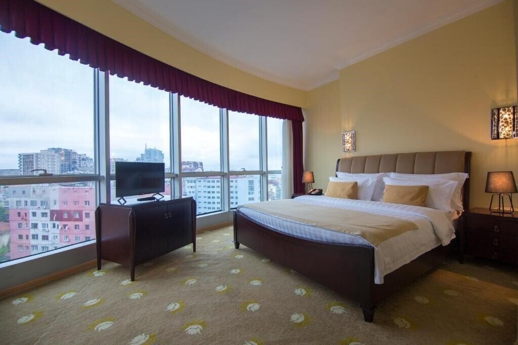 Изображение Aisi 4*