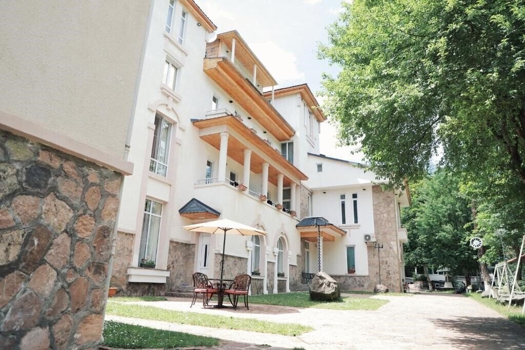 Отель Abastumani Residence Hotel & Resort 3*