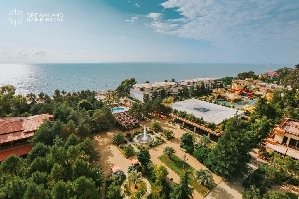 Отель Dreamland Oasis in Chakvi 4*