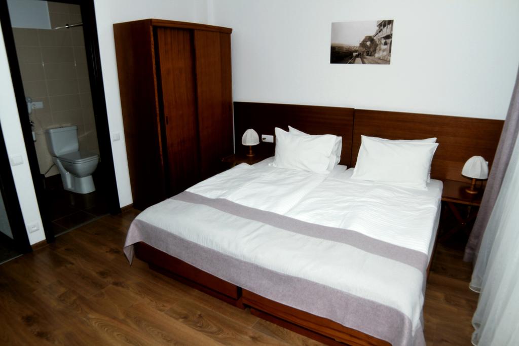 Изображение Club-2100 4*