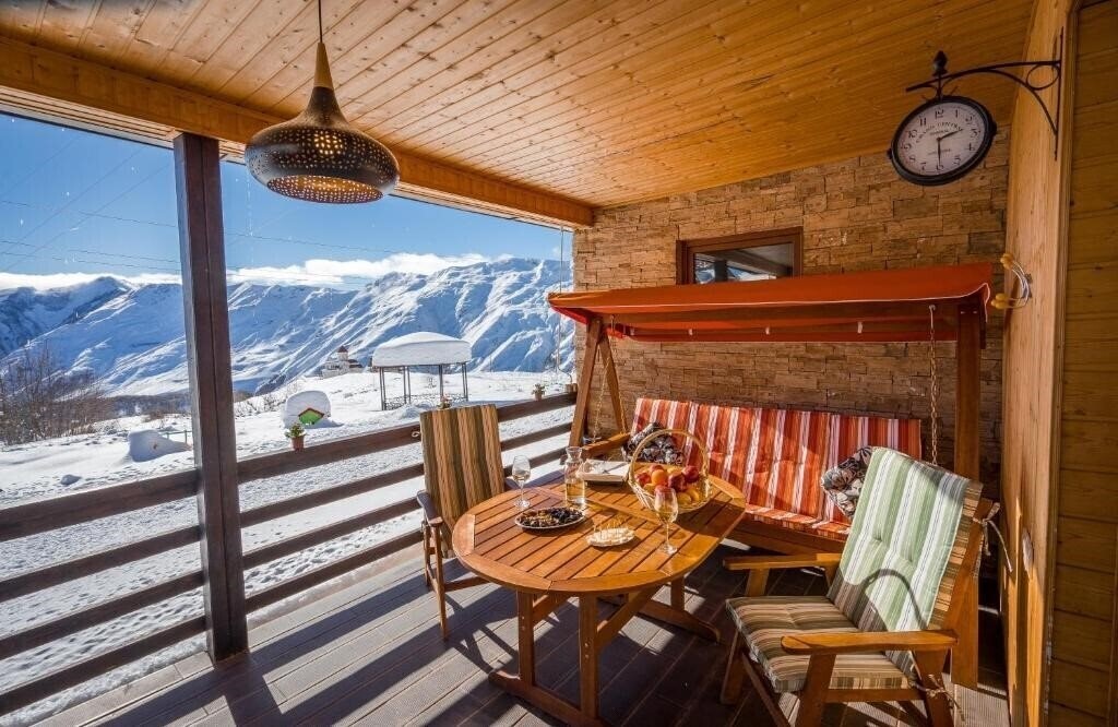 Изображение Good Aura 4*