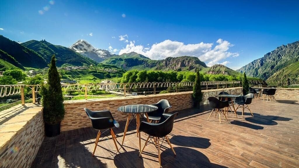 Изображение Porta Caucasia Kazbegi 4*