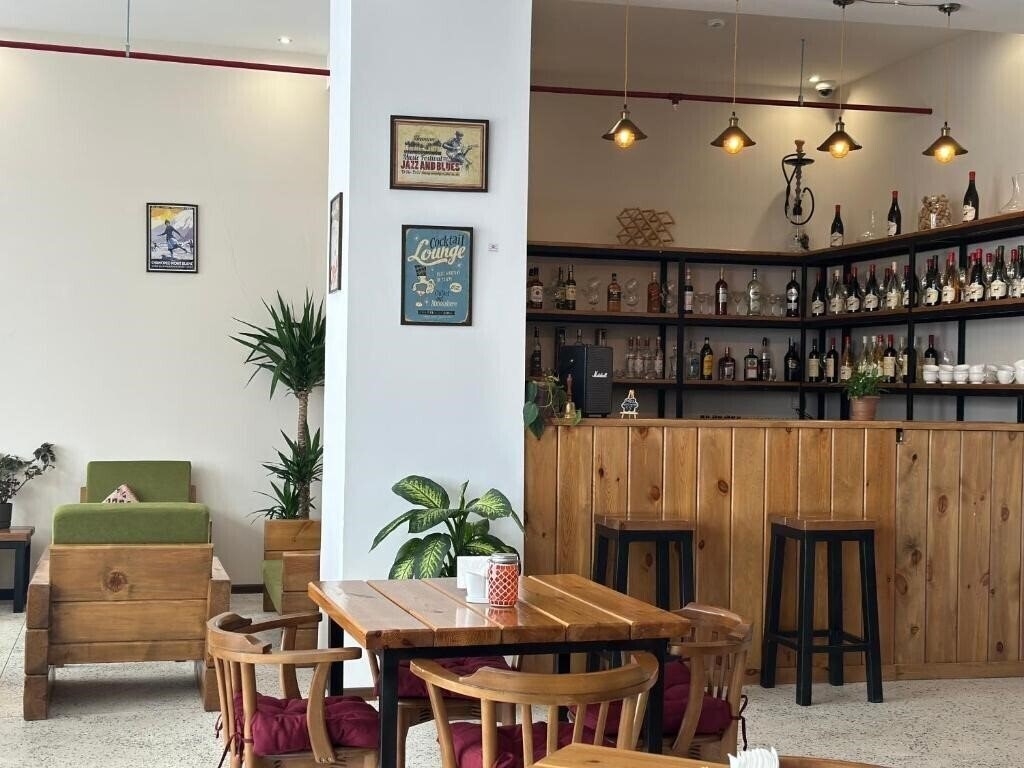 Картинка Mountain House No Category 1*