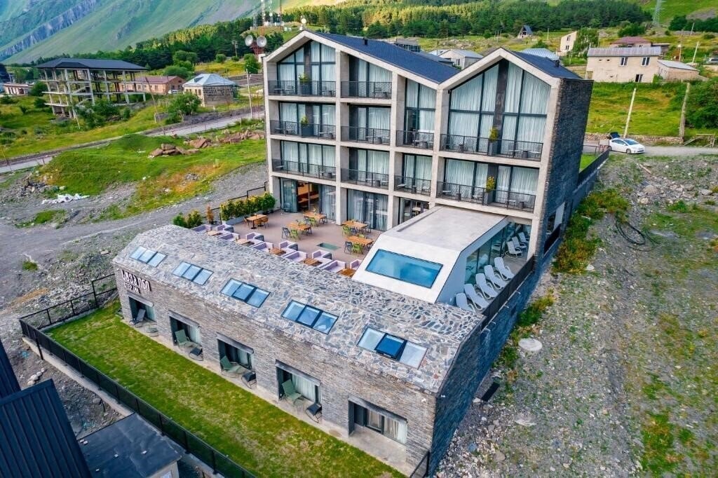 Отель Step Inn - Kazbegi 4*