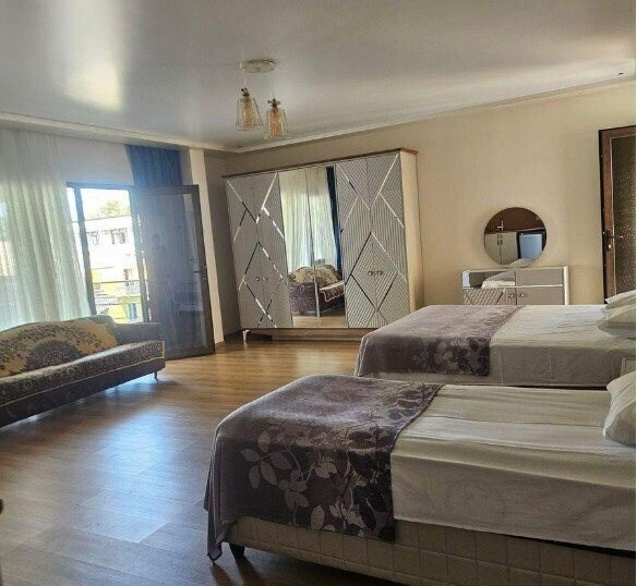 Изображение New Excess (Agmashenebeli Ave) 3*