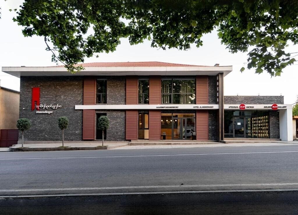 Отель Almendinger Bolnisi 4*