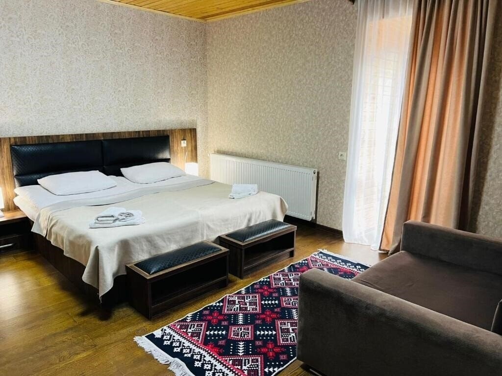 Картинка Hotel Shgedi Mestia 4*