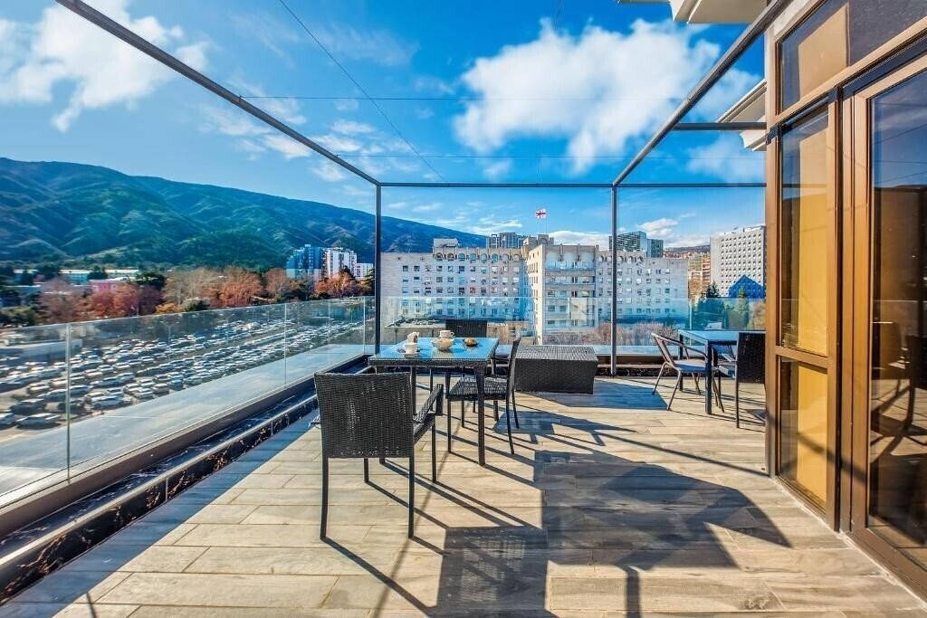 Изображение Cron Palace Tbilisi 4*