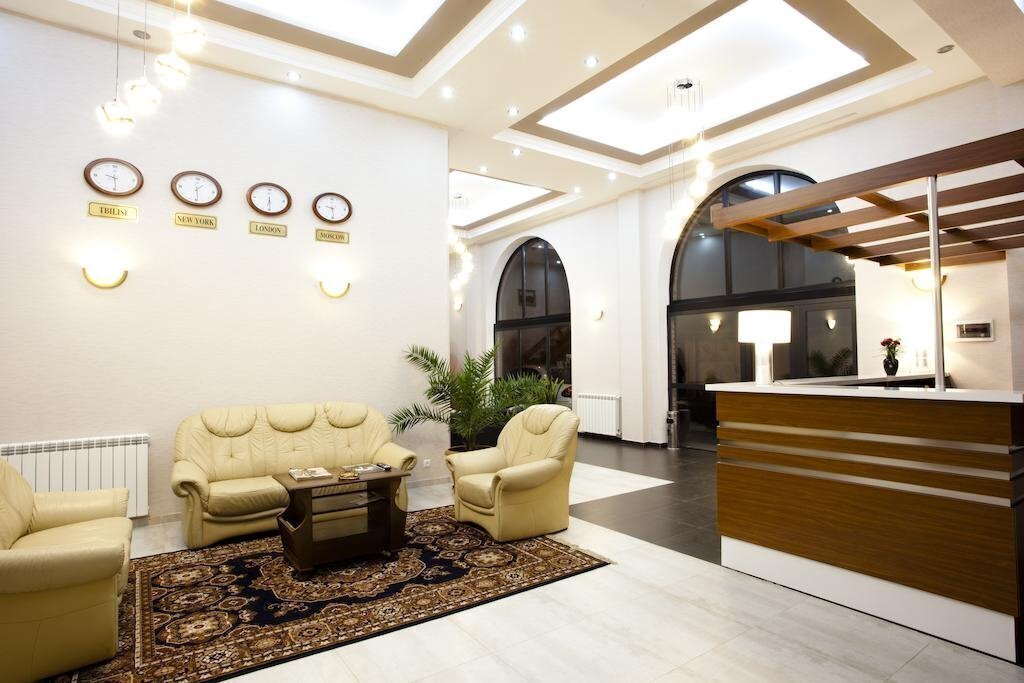 Отель Oriental 3*