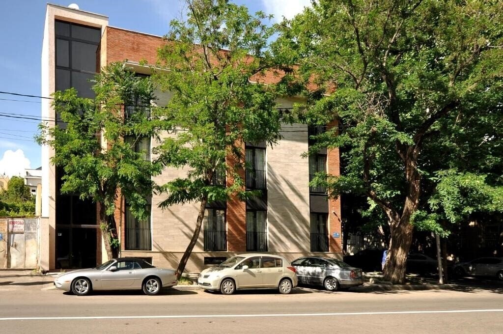 Отель Boutique Hotel Garden View 3*