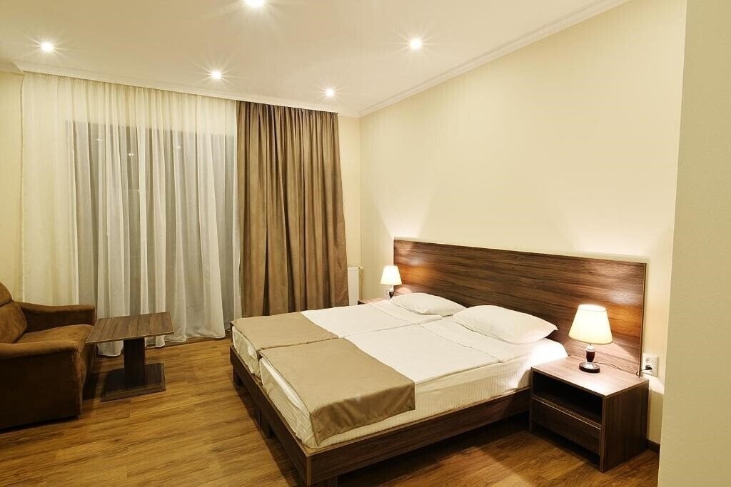 Фото Mgk Hotel 3*