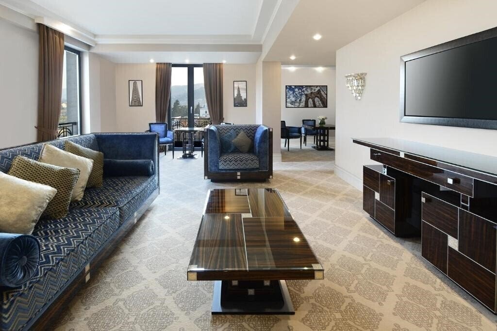 Изображение Ambassadori Hotel Tbilisi 5*