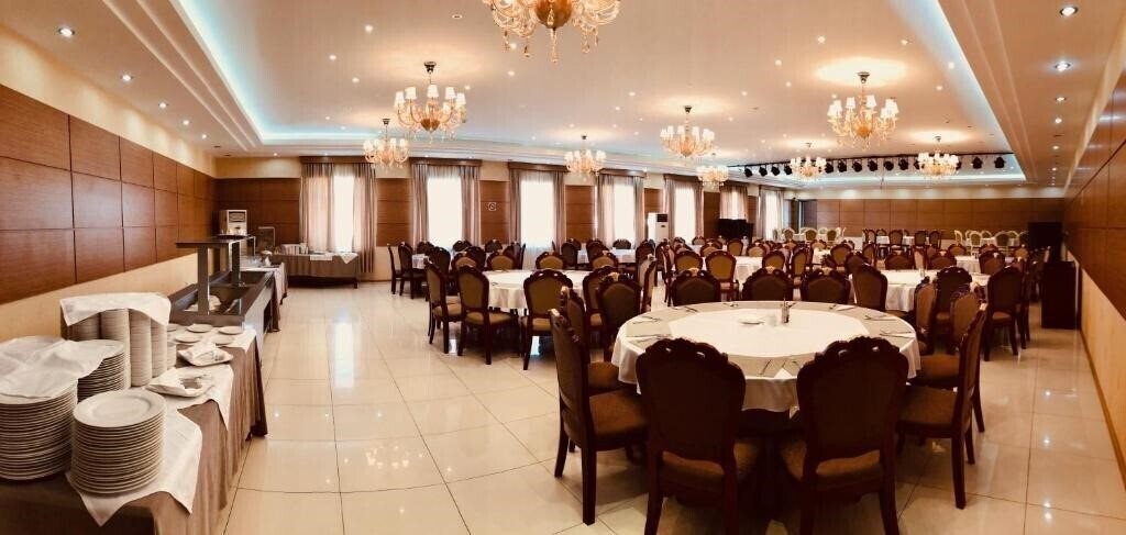 Фотография Dormitory Hualing Tbilisi Hotel 3*