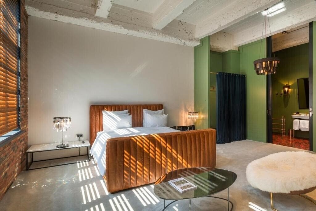 Фото Stamba Hotel 5*