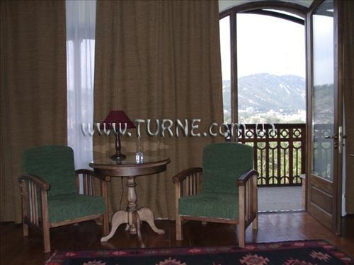 Отель Citadines Apart 4*