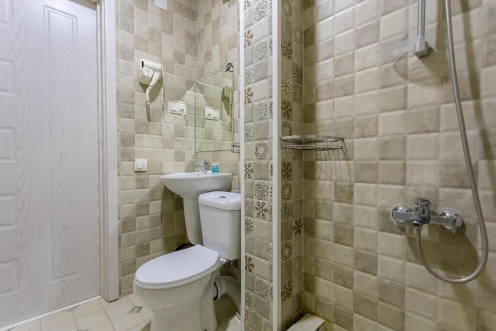 Отель Tato Hotel 3*