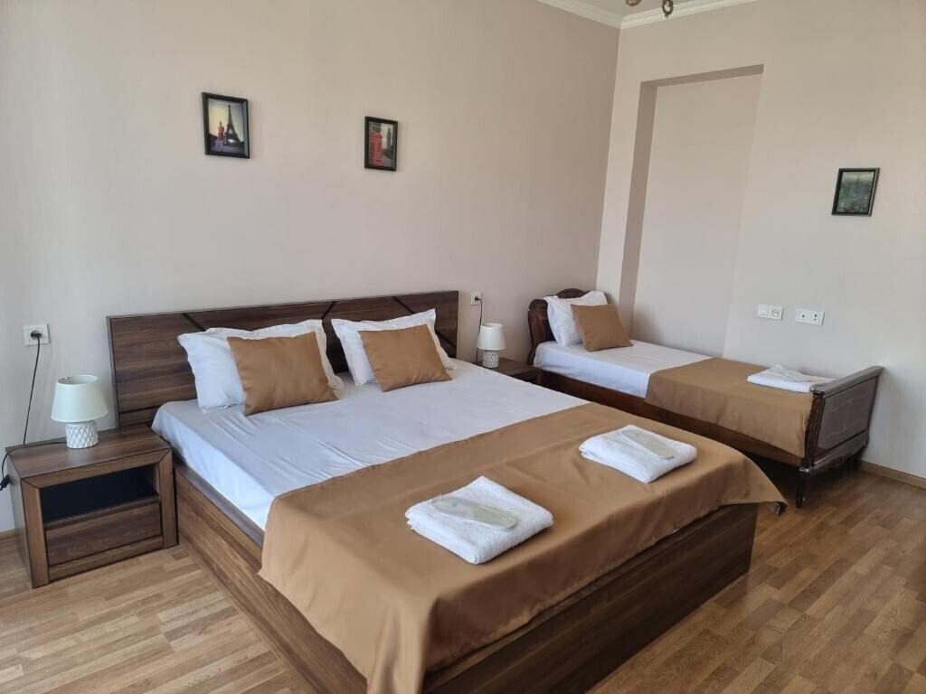 Фото Hotel Gelens 3*