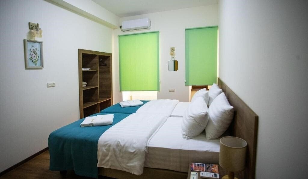 Отель Mariam R 5*