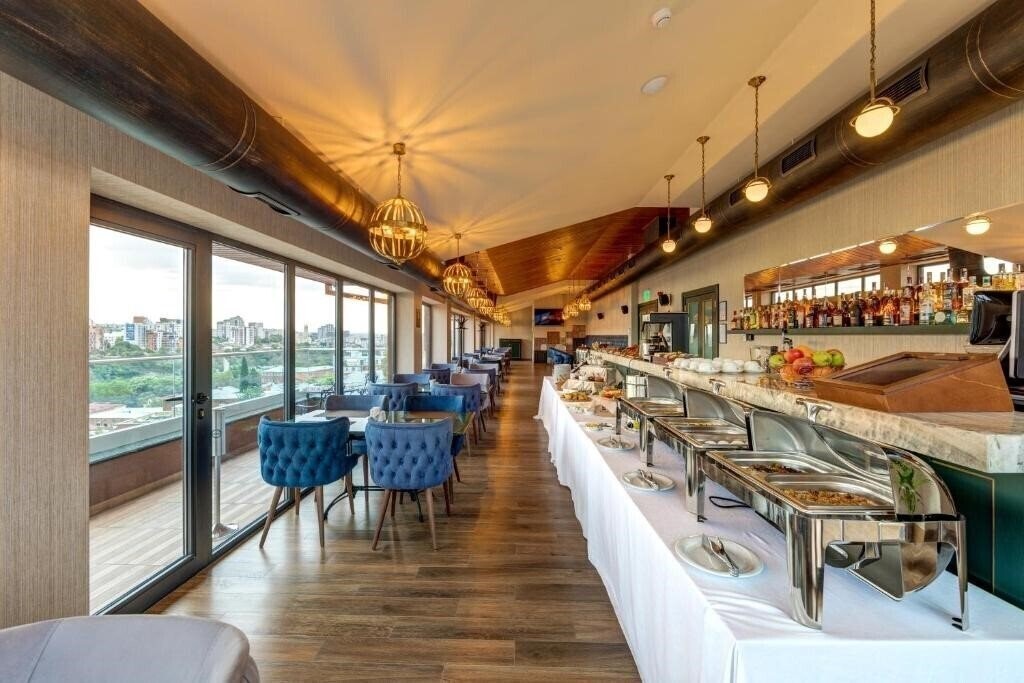 Изображение Sole Palace 4*