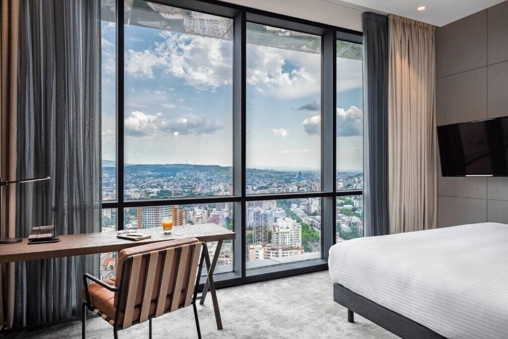 Фото Pullman Tbilisi Axis Towers 5*