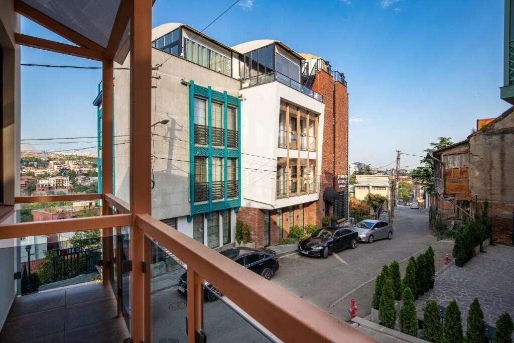 Отель King Tamar Hotel 4*