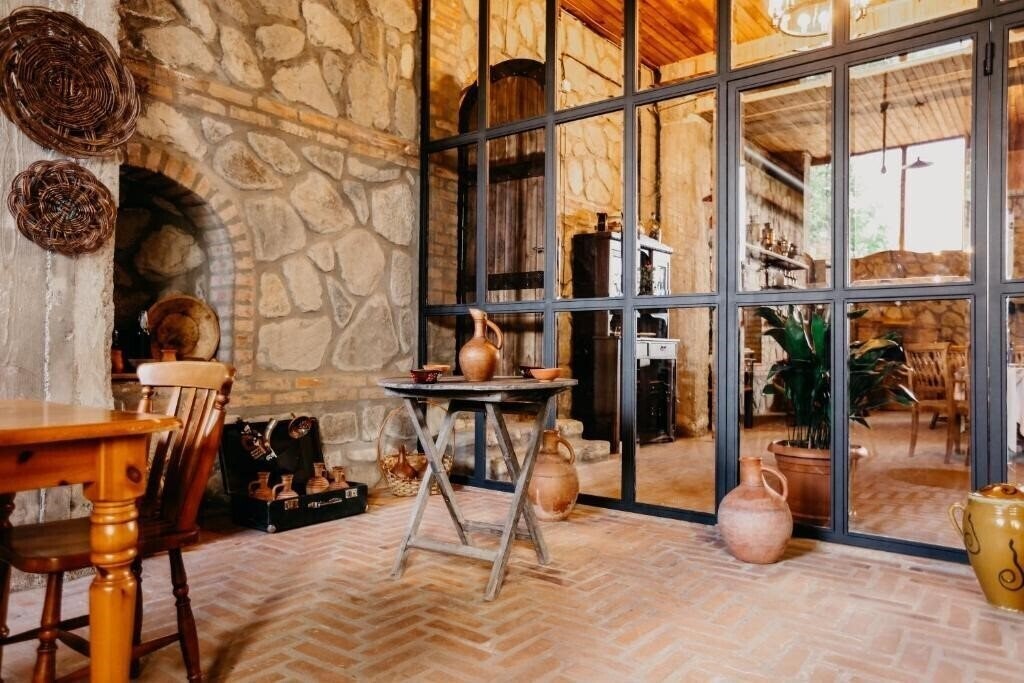 Фотография Hotel & Wine Cellar Arge 3*