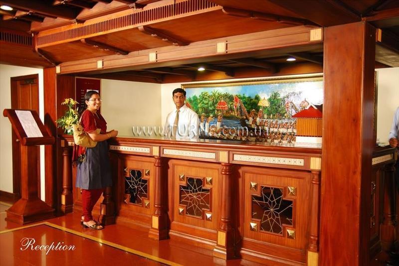 Фотография Lake Palace Resort 3*