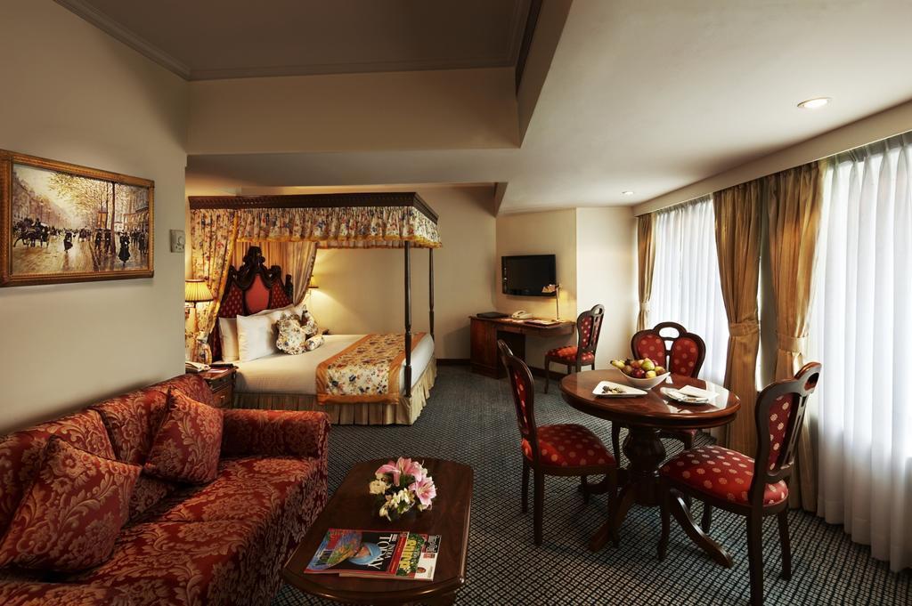 Изображение Hotel The Royal Plaza 4*