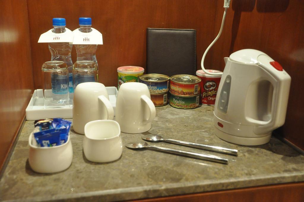 Фото The Hans Hotel 4*