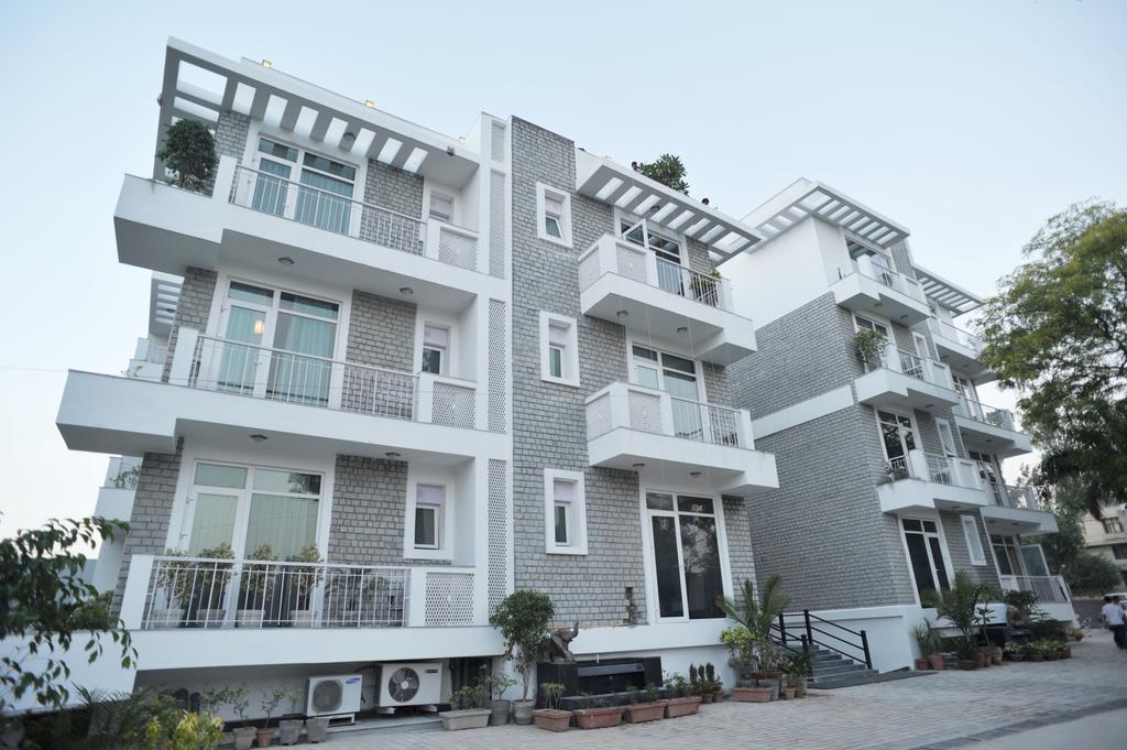 Отель Mantra Amaltas 4*