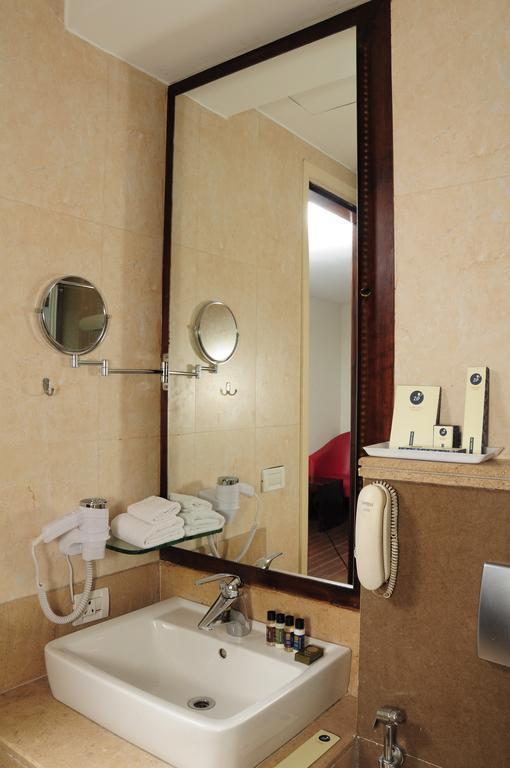 Фотография Zip By Spree Hotel Blue Stone 3*