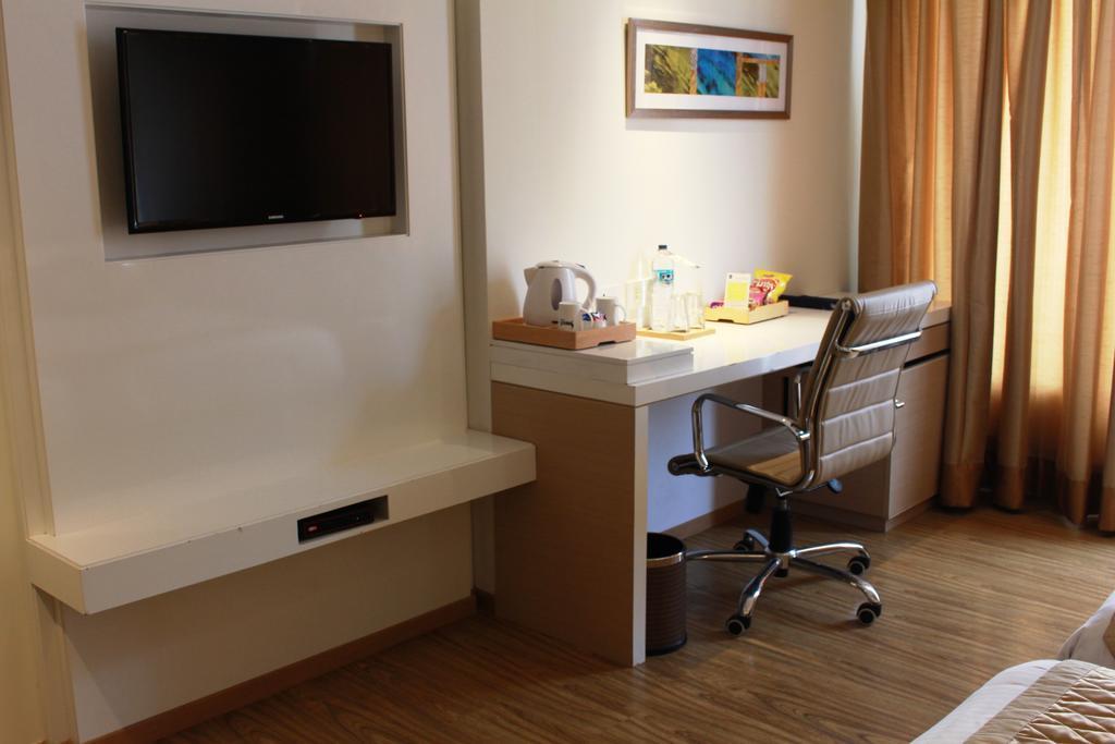 Фотография Swati 2*