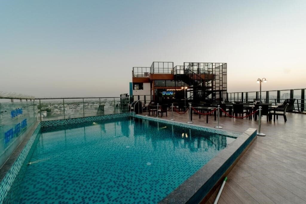 Отель Sarovar Portico Jaipur 4*