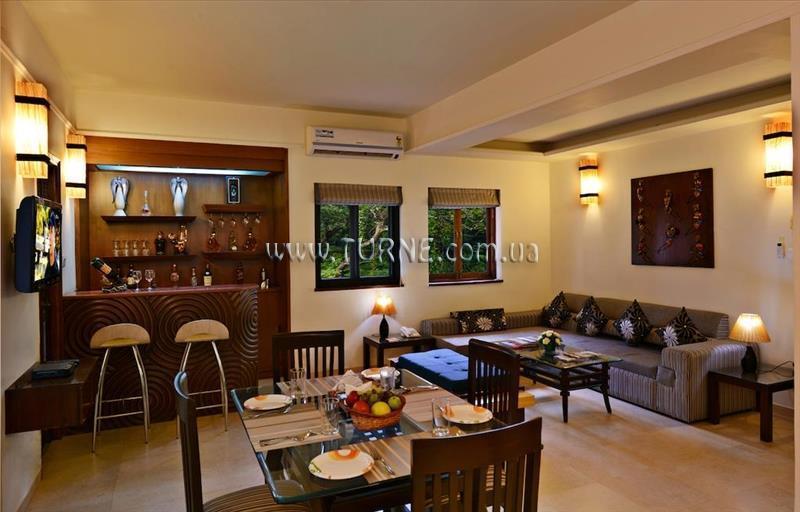 Изображение La Sunila Clarks Inn Suites 3*