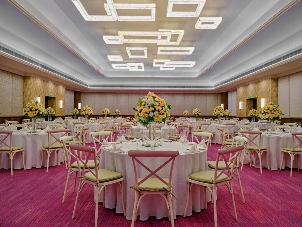 Фотография Holiday Inn 5*