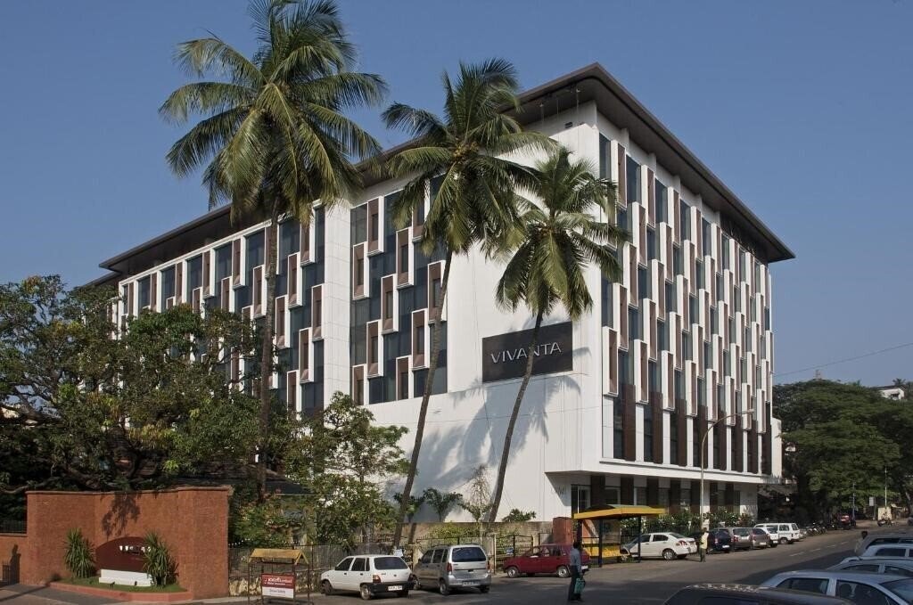 Отель Vivanta By Taj Panaji Goa 4*
