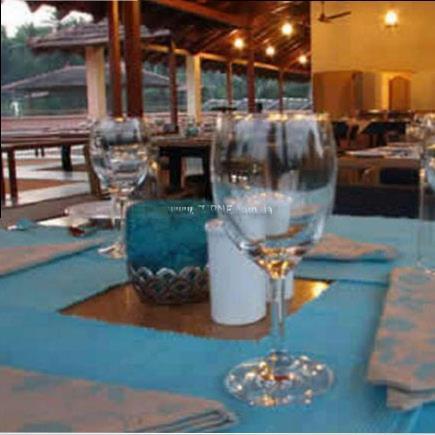 Фотография The Village Square 4*