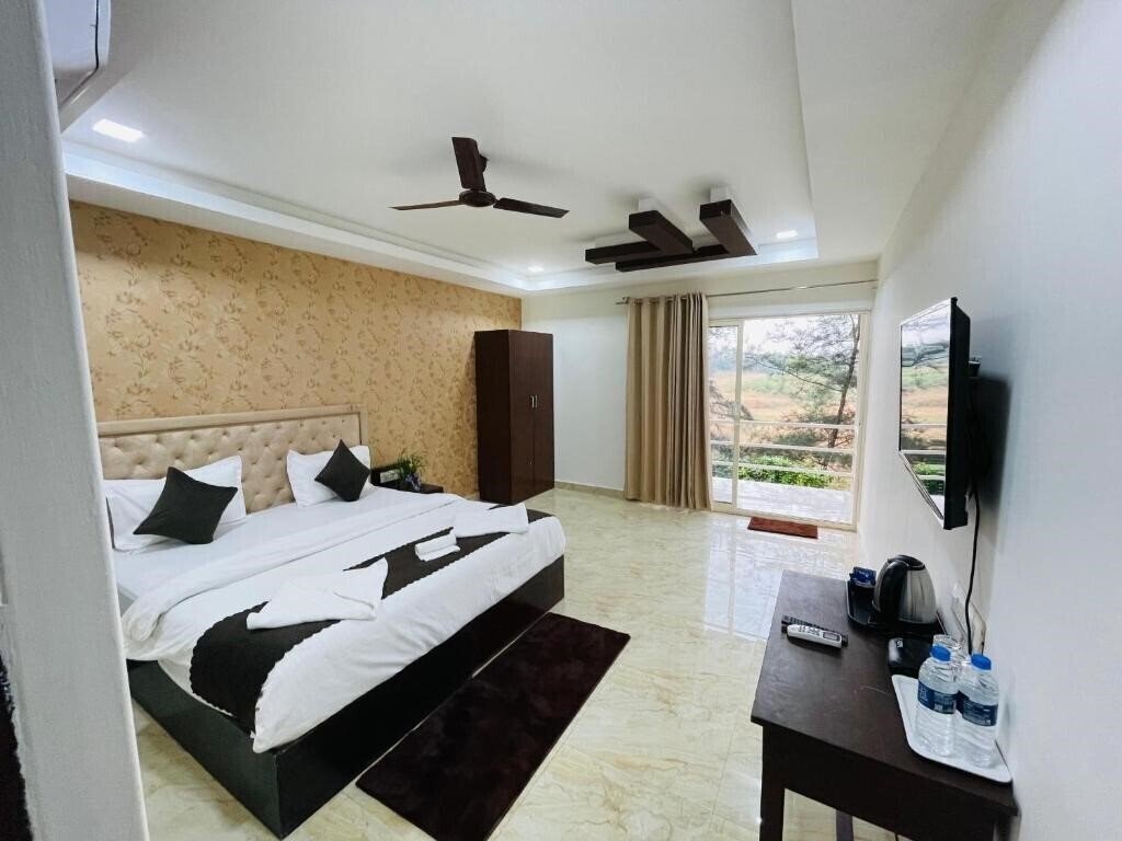 Фотография Arabian Sea Beach Resort 3*