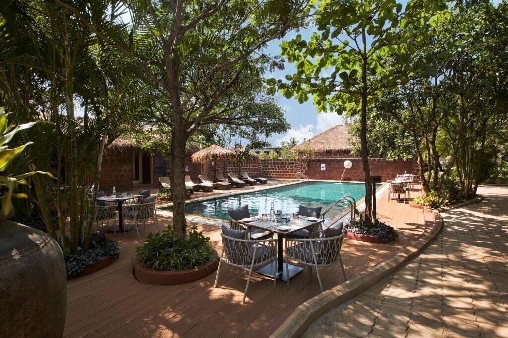 Изображение Larisa Hotel & Resort Ashwem 4*