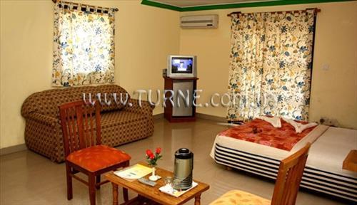 Отель Krish Holiday Inn 2*