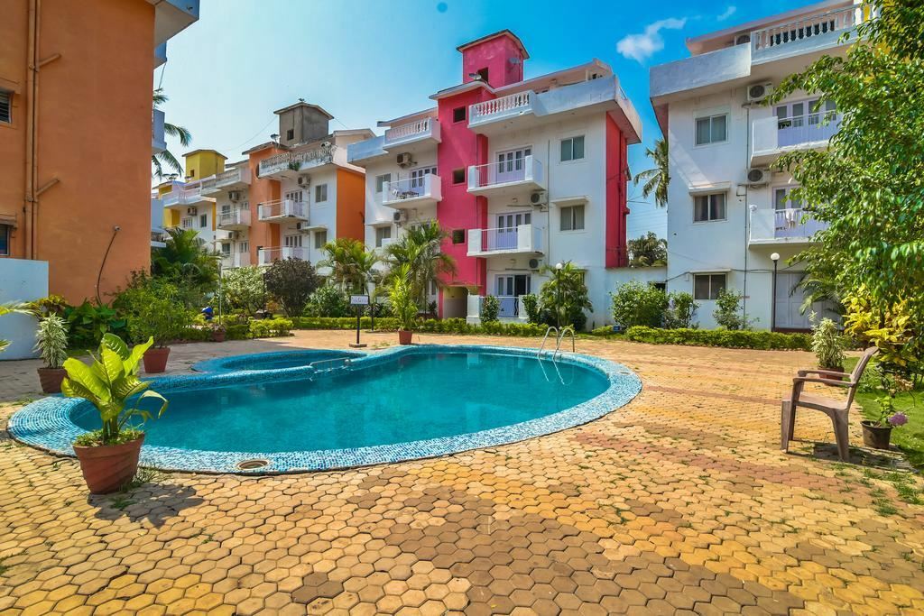 Отель Village Royal 2*