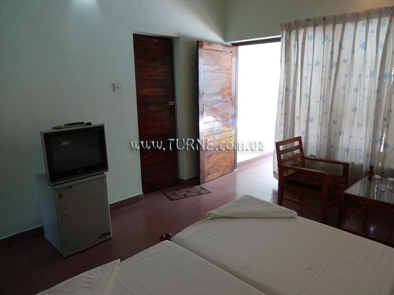 Фото Thushara 2*