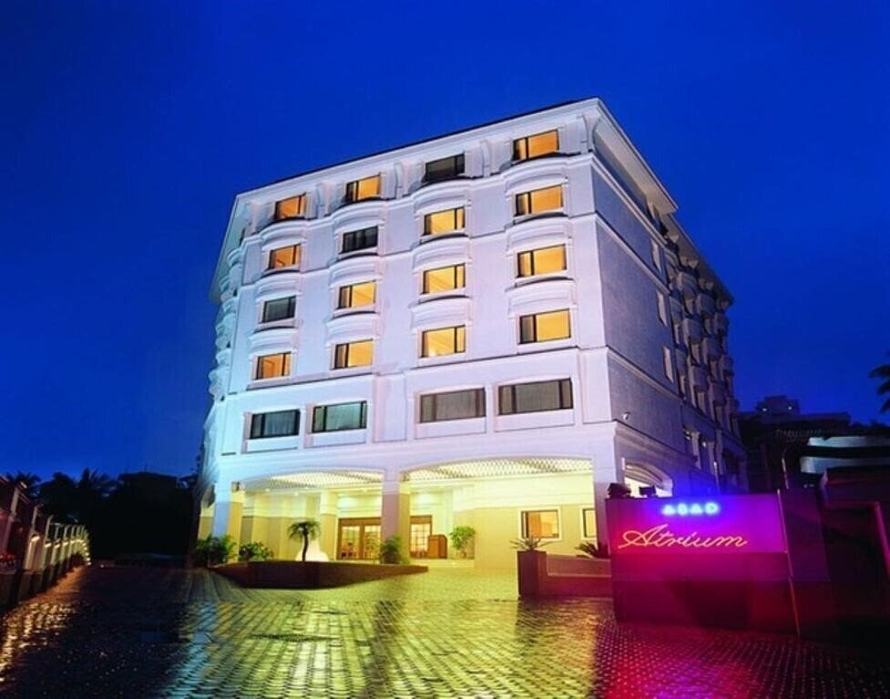 Отель Abad Atrium (ex. Abad Atrium Cochin) 4*