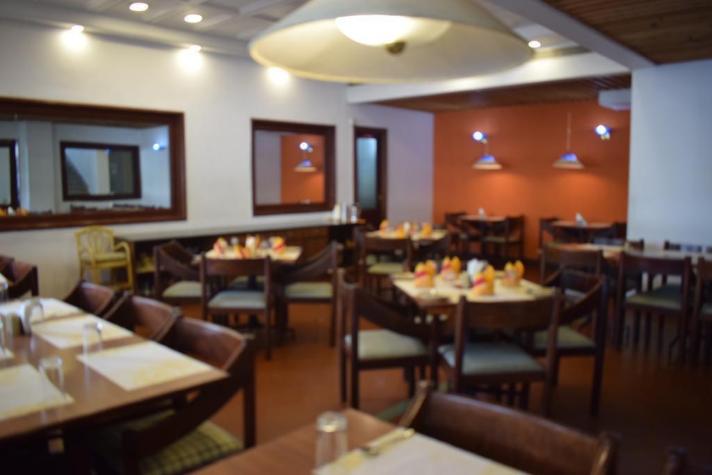 Отель Abad Metro (ex. Abad Metro Cochin) 3*