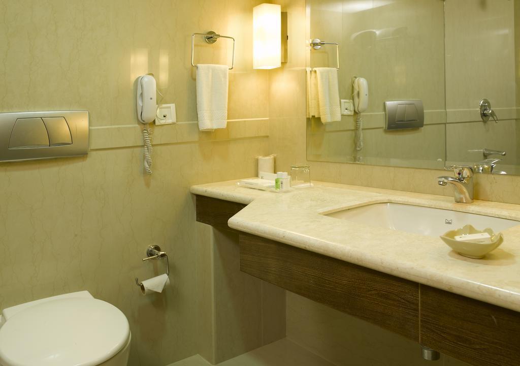 Картинка Abad Plaza Cochin 3*
