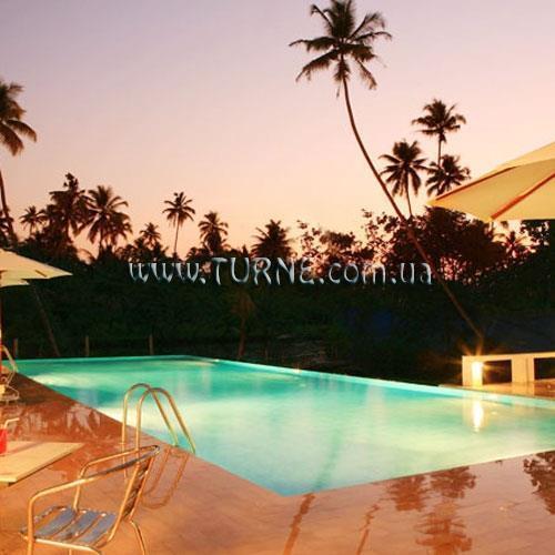 Отель Abad Turtle Beach 3*