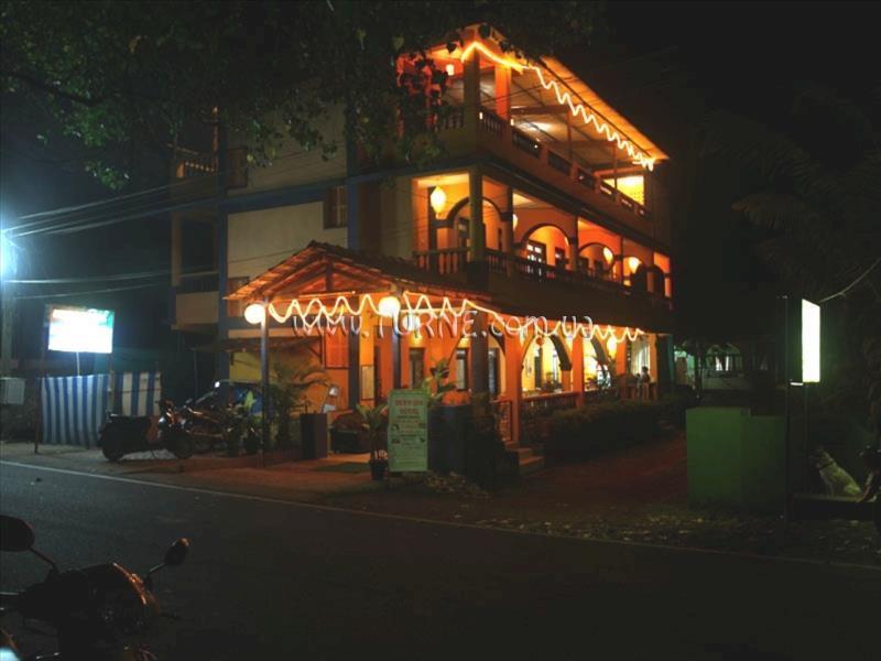 Отель Bens Inn 2*