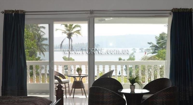 Отель Safira River Front Boutique 3*