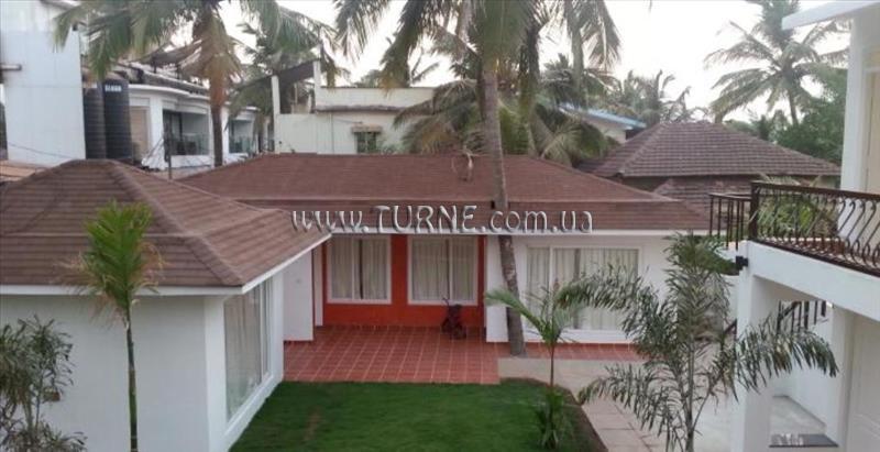 Отель Paparazzi Beach Resort 3*