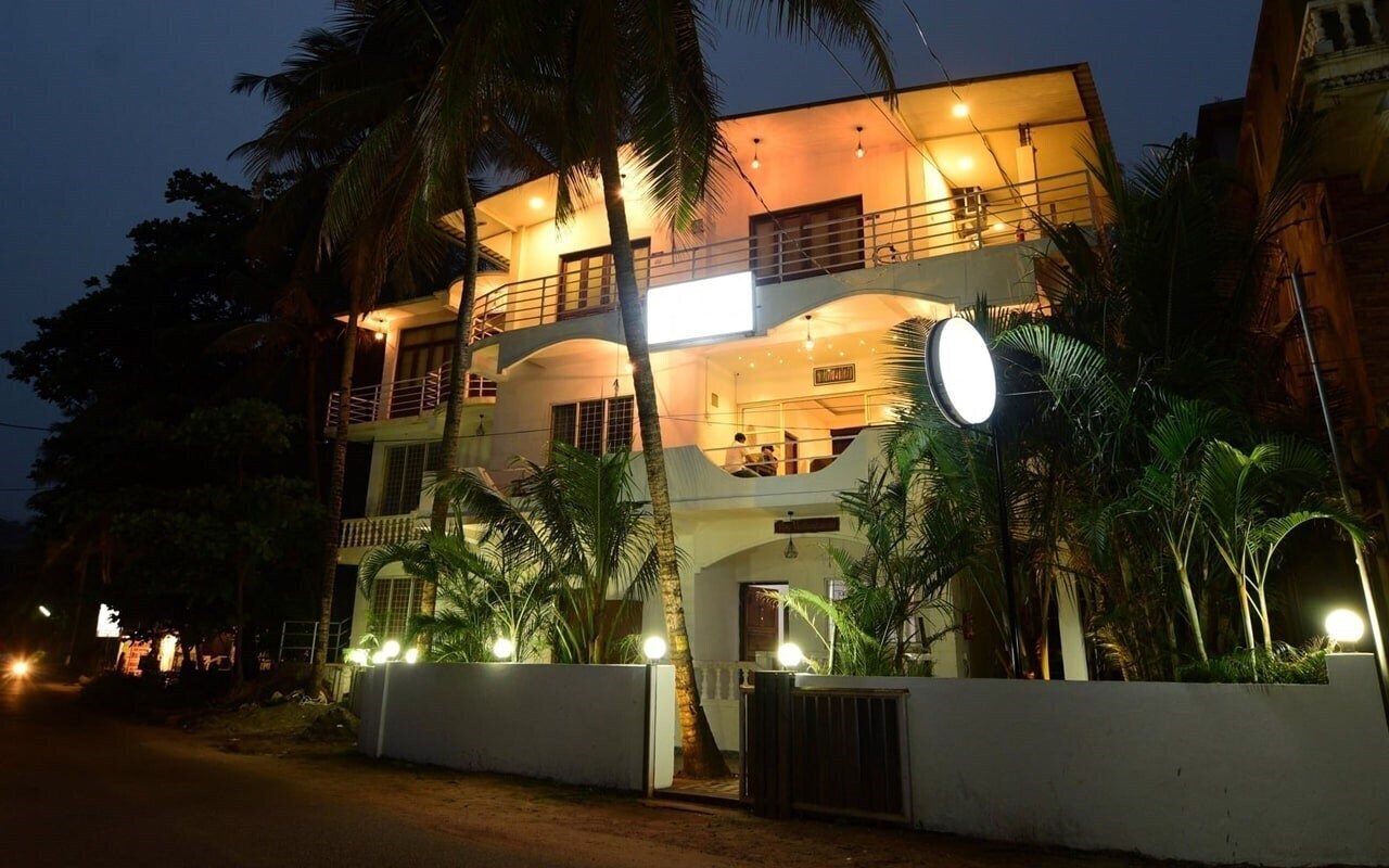 Изображение Amor By The Walk Stayss 3*